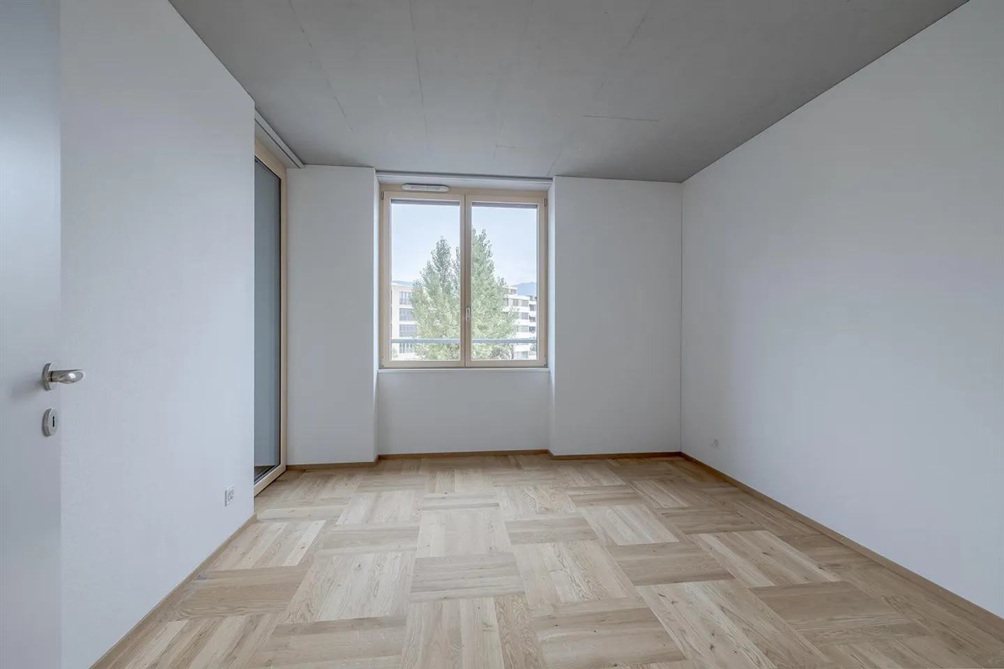 3.5 Room Apartment in Biel - Photo 6 of 13