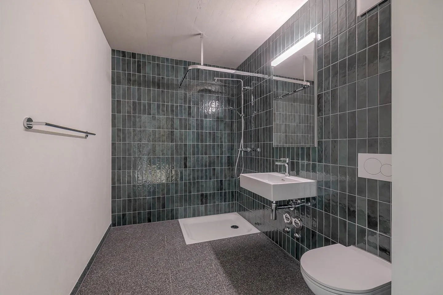 3.5 Room Apartment in Biel - Photo 13 of 13