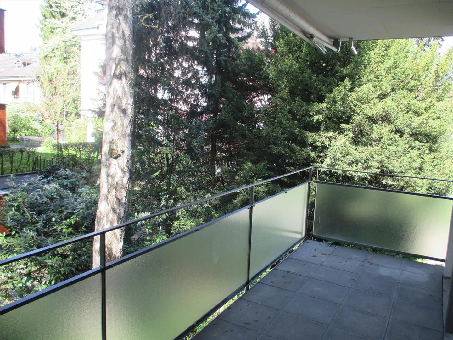 Charming 3-room apartment in Lucerne - Photo 10 of 11