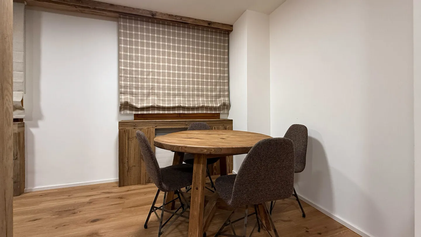 LOC 205 - MONTEBELLO - GROUND FLOOR - Photo 4 of 10