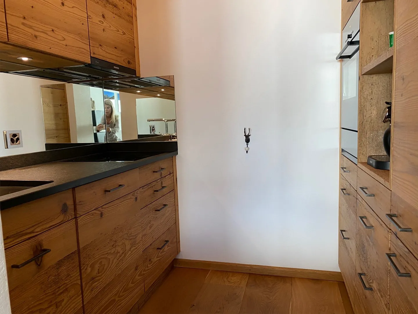 3.5-room apartment (April - November 2026) - Photo 4 of 11