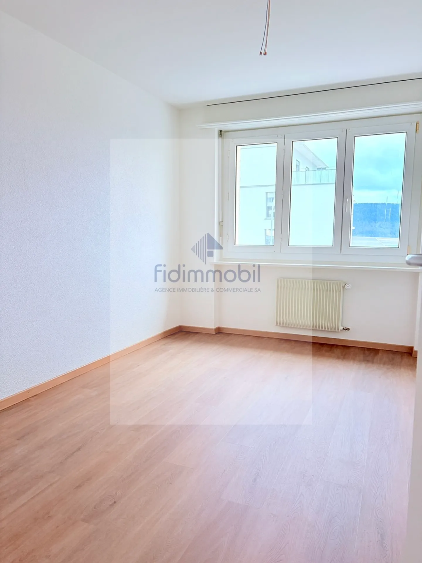 Magnificent 4.5-room apartment for rent in Cernier - Photo 5 of 8