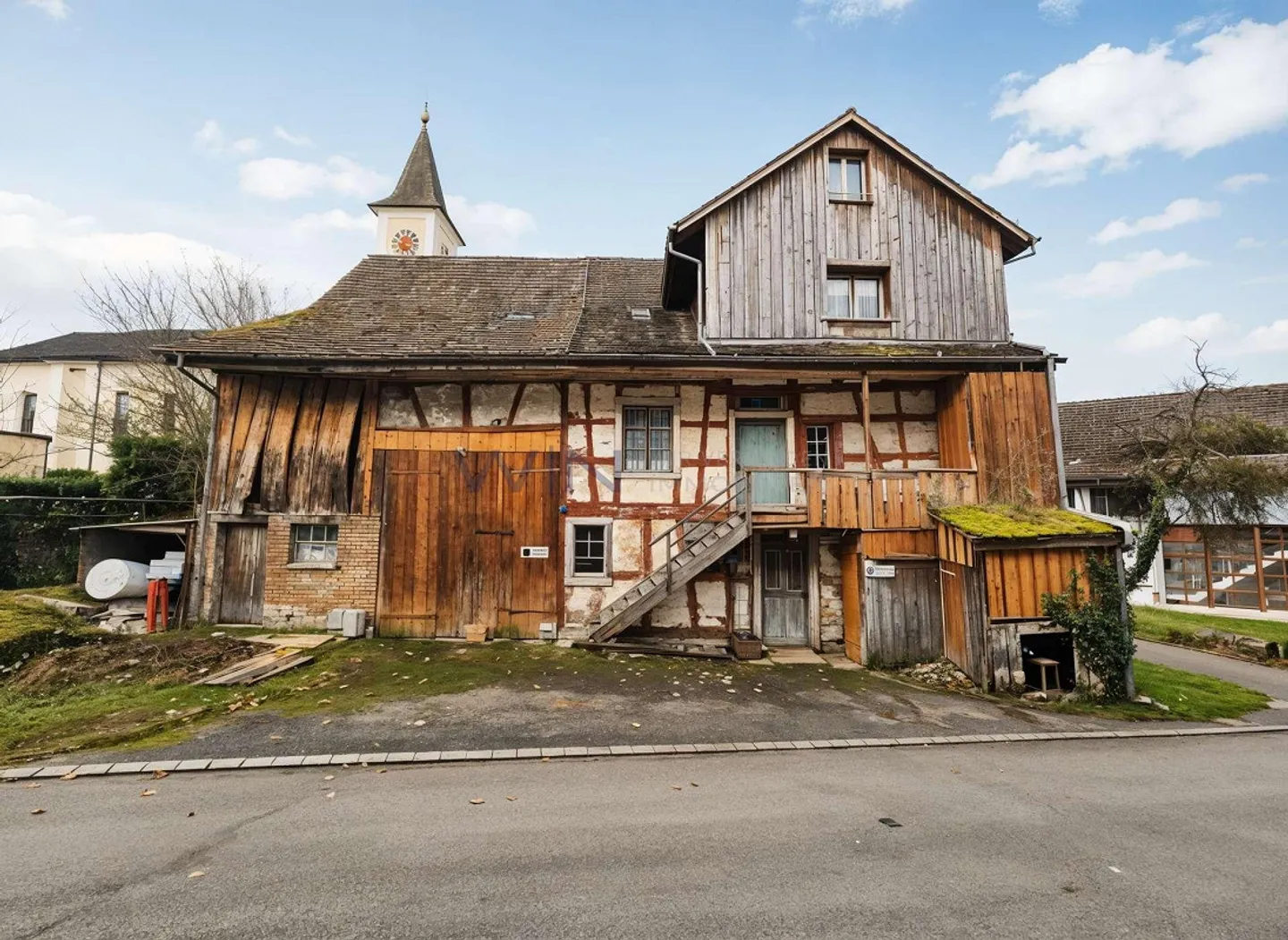 Geschichtsträchtiges Fachwerkhaus - Foto 2 von 7