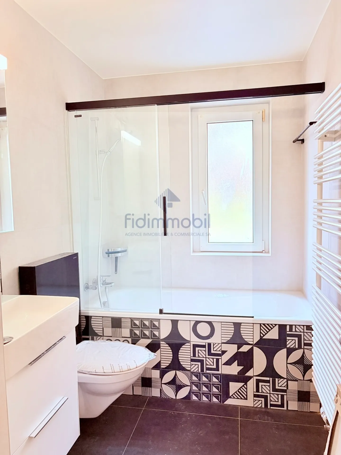 Magnificent 4.5-room apartment for rent in Cernier - Photo 2 of 8