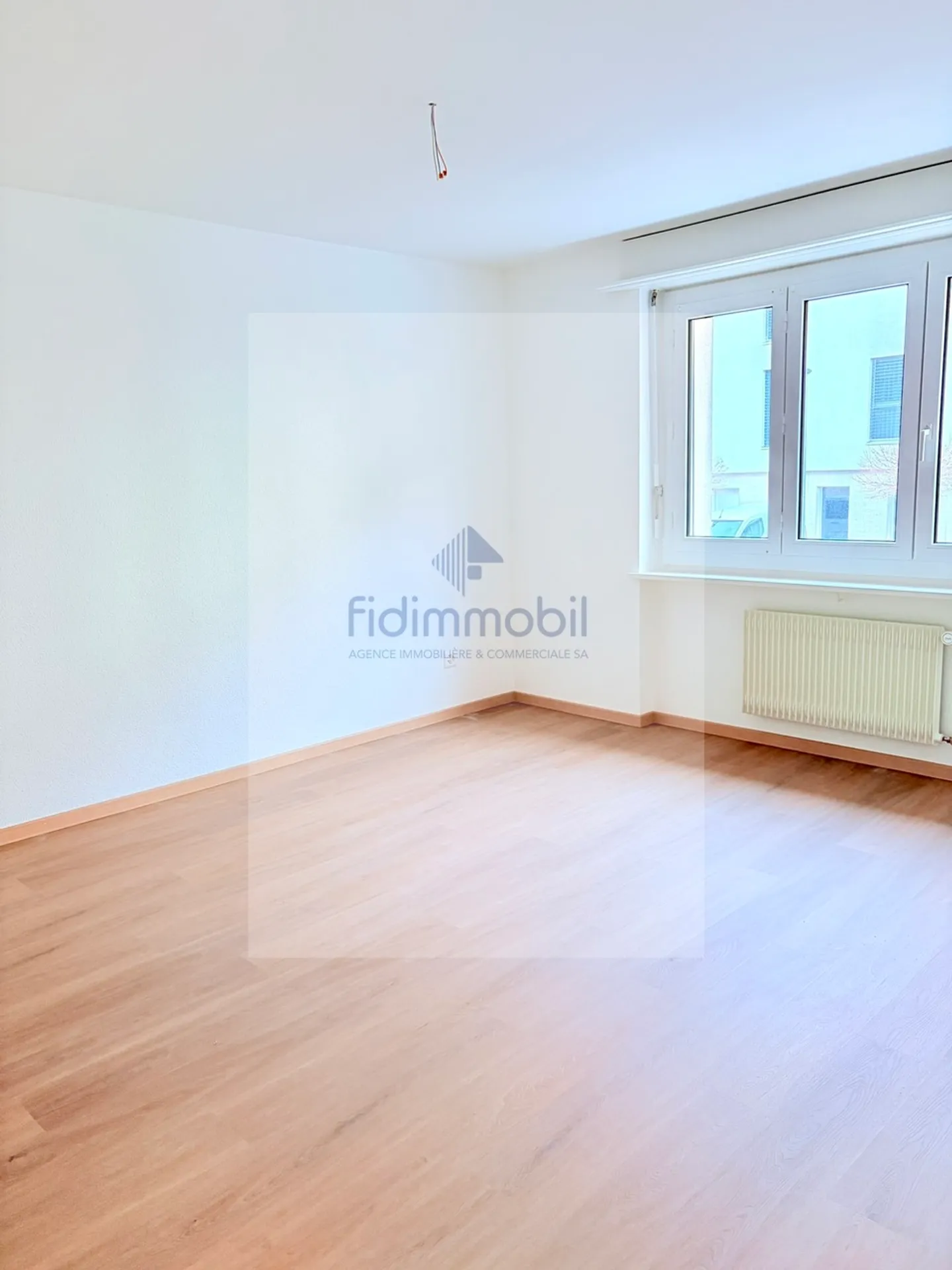 Magnificent 4.5-room apartment for rent in Cernier - Photo 7 of 8