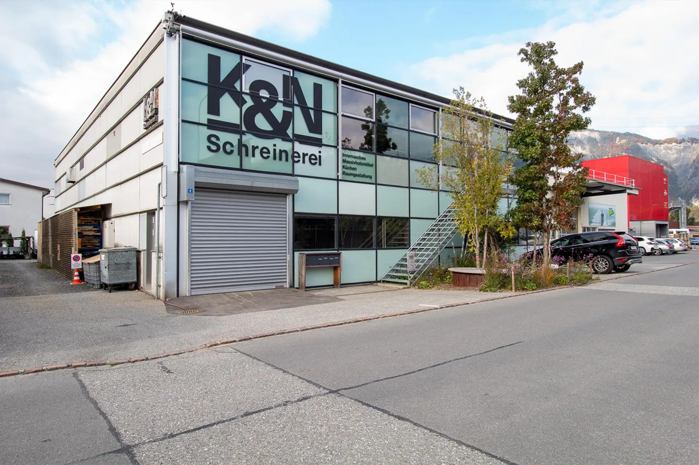 Vielseitiger Gewerberaum an verkehrsgünstiger Lage - Foto 12 von 16