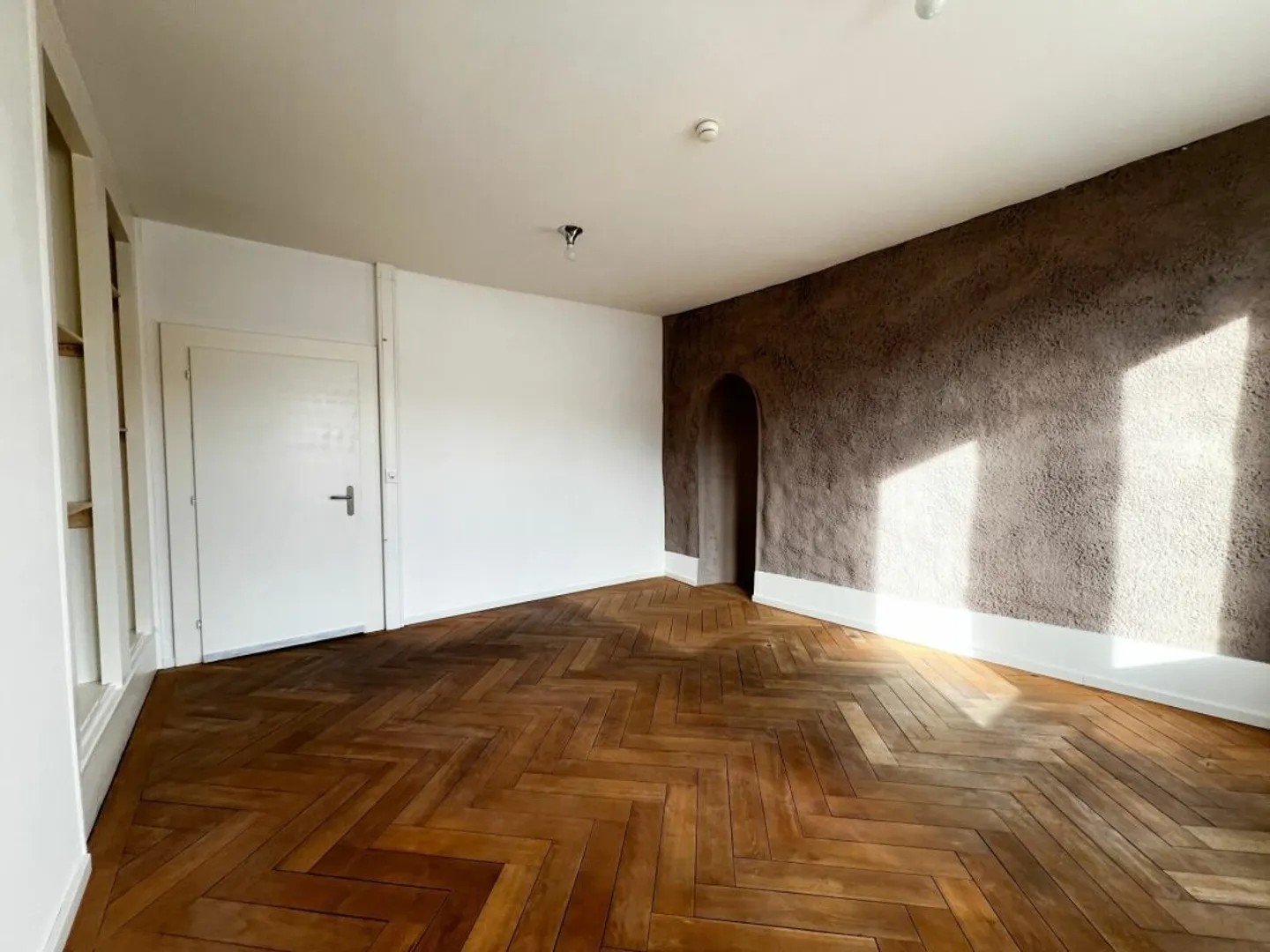 Warm space in the Old Post building - Photo 5 of 6