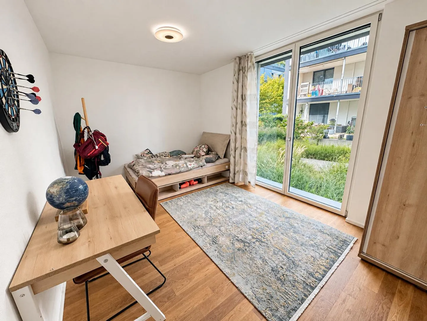 Moderno appartamento giardino di 4,5 stanze al piano terra a Reinach AG - Foto 11 di 16