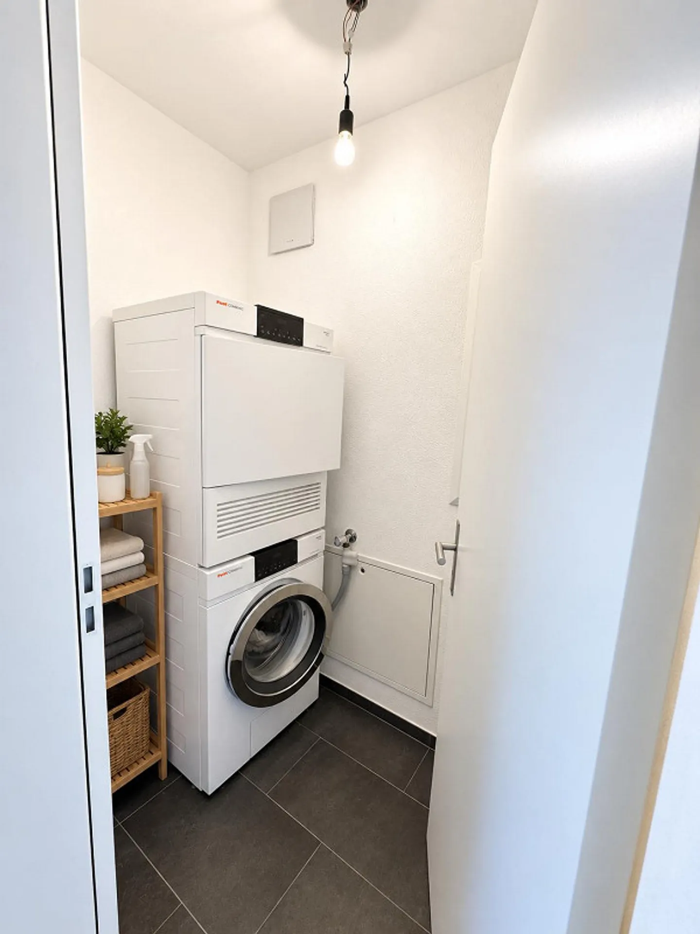 Moderno appartamento giardino di 4,5 stanze al piano terra a Reinach AG - Foto 14 di 16