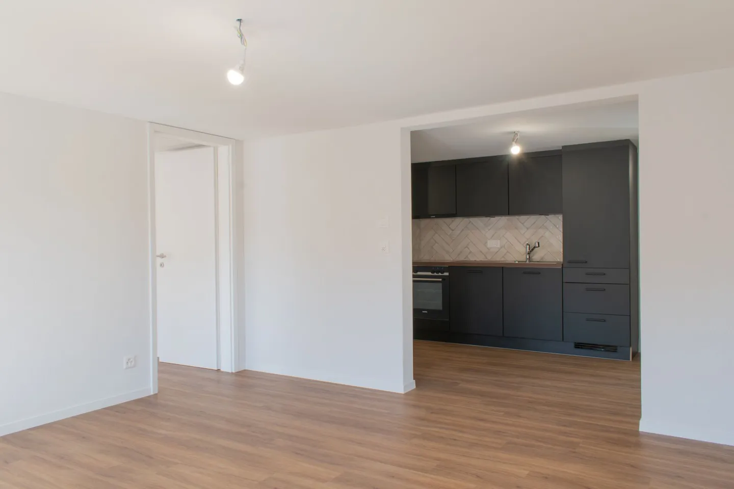 frisch sanierte 2½-Zimmerwohnung - Foto 4 von 6