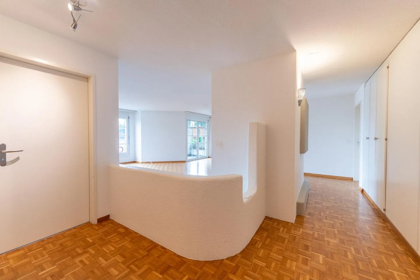 Attractive Ground Floor Apartment with Fireplace and Plenty of Storage Space - Photo 6 of 13