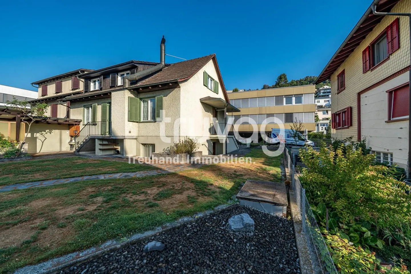 Casa Doppia Familiare con Riserva Edificabile - Foto 1 di 12