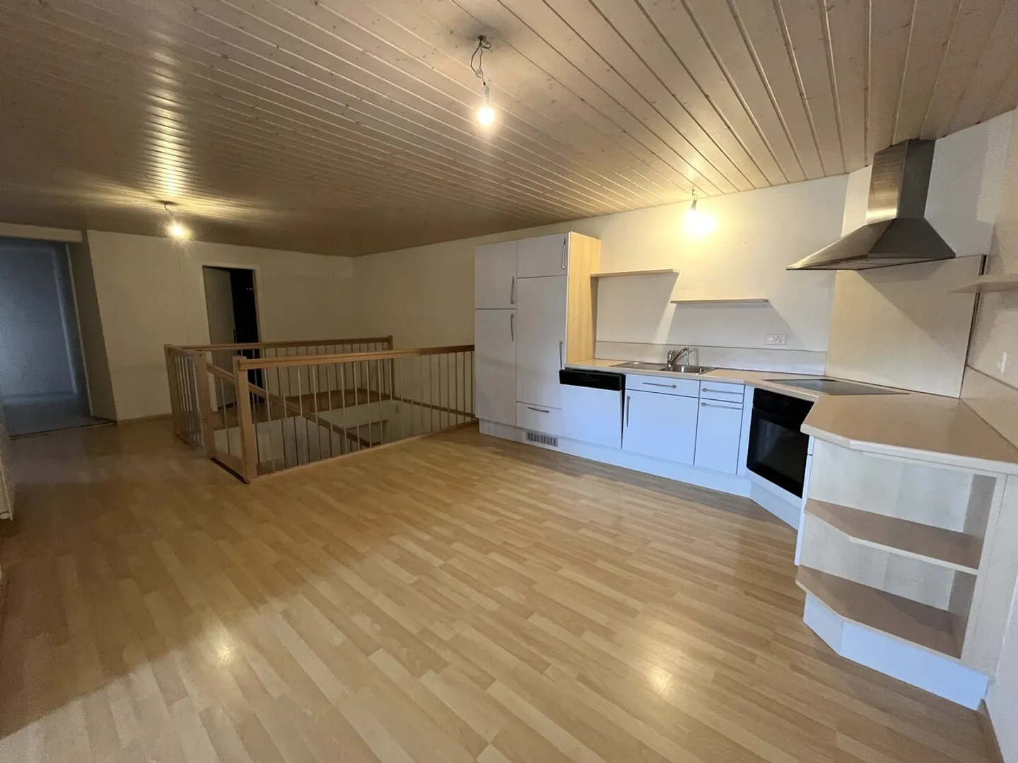 Joli 2.5 pièces avec balcon à La Chaux  - Photo 2 sur 10