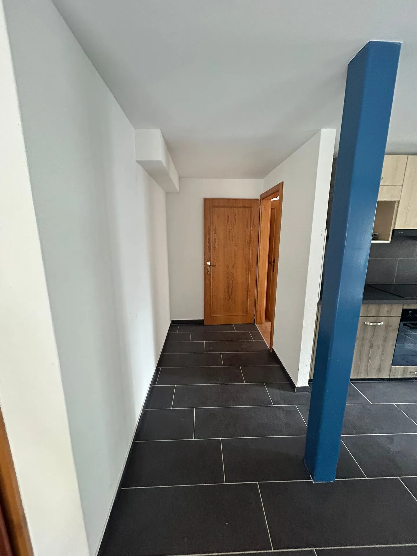 Charming 2.5-Room Apartment - Photo 5 of 7