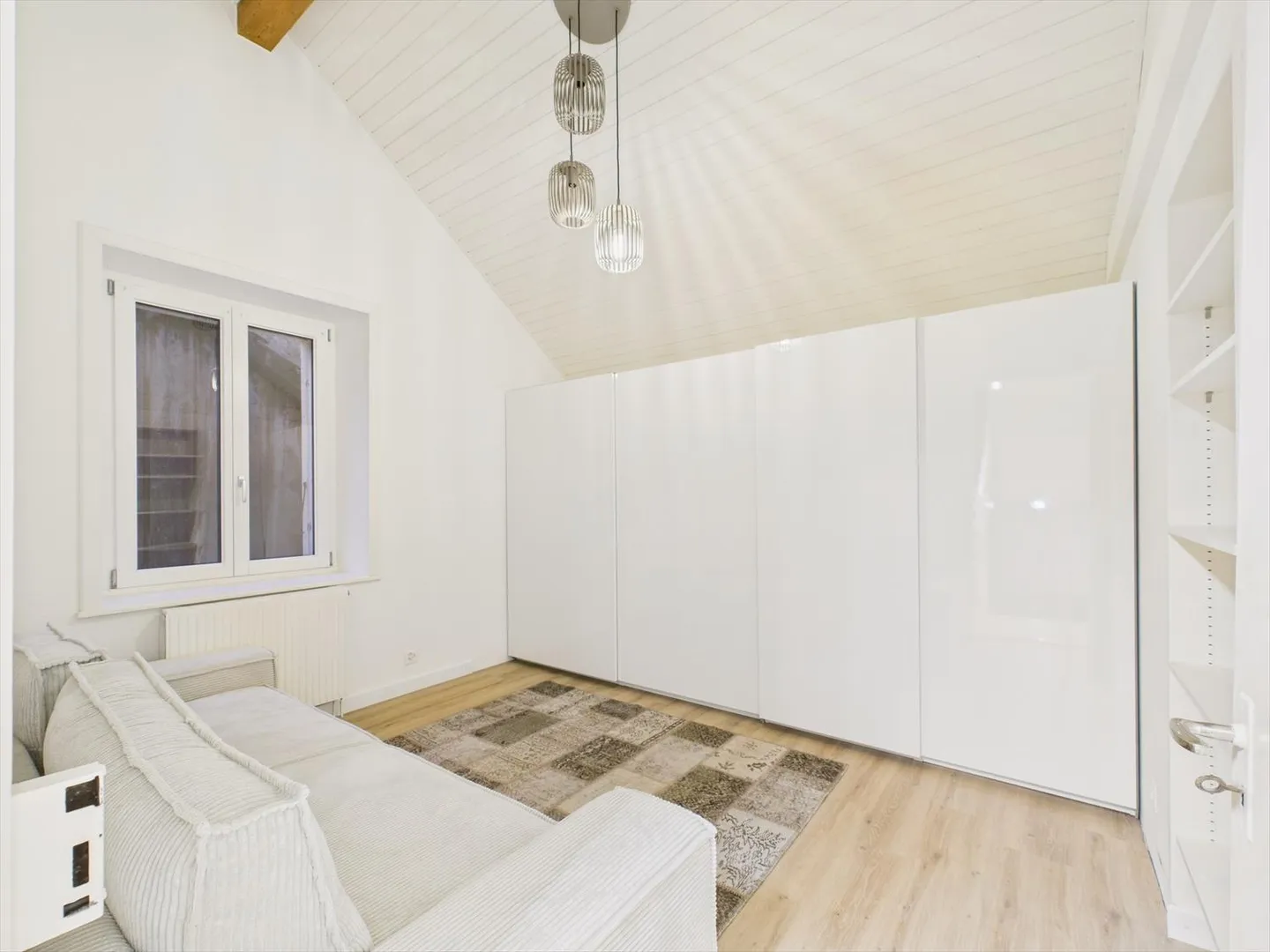 Exklusives Einfamilienhaus mit Seeblick in Chez-le-Bart, Kanton NE - Foto 7 von 12