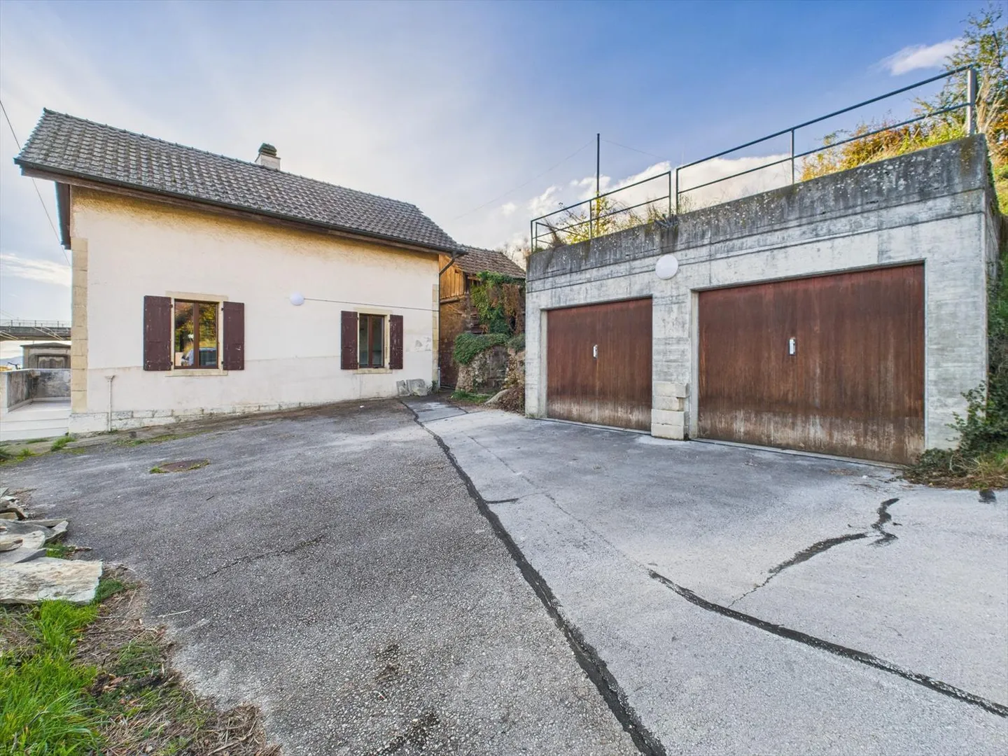 Exklusives Einfamilienhaus mit Seeblick in Chez-le-Bart, Kanton NE - Foto 10 von 12