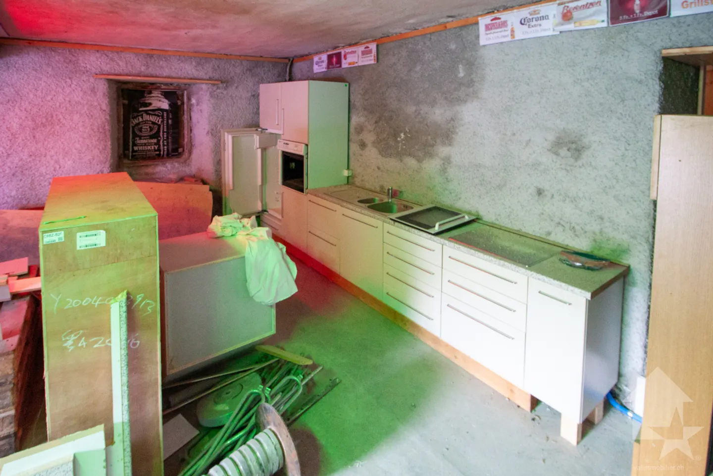 Ampia casa di villaggio di 350 m2 da ristrutturare nel centro di Varen - Foto 9 di 22