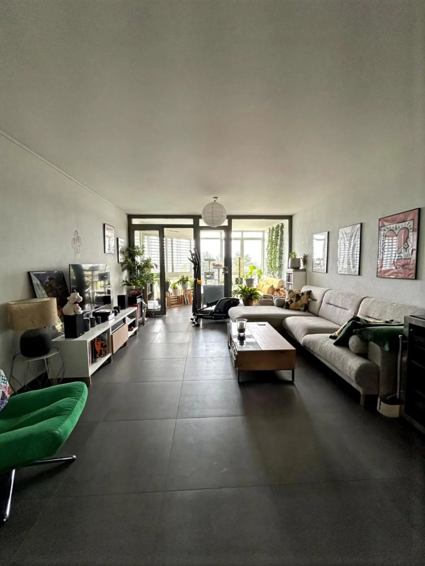 Appartement spacieux 3.5 pièces - Photo 2 sur 12