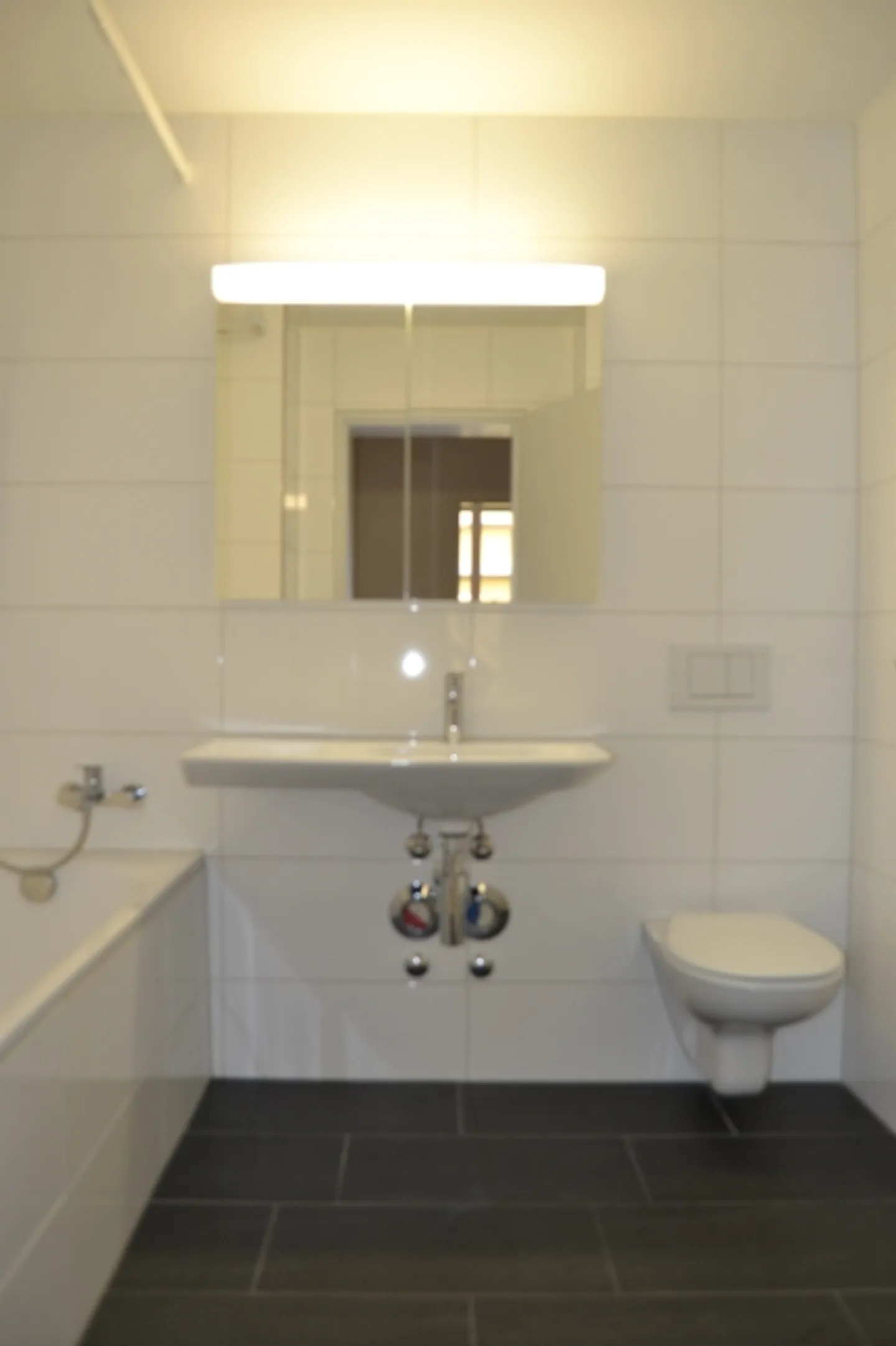 Great gem in a popular residential area - with rooftop terrace! - Photo 4 of 4