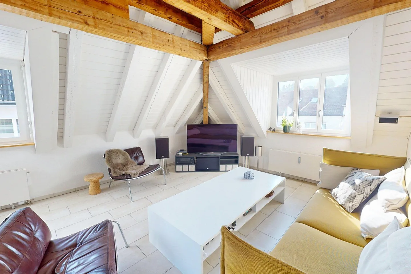 Luxury Apartment with Rooftop Terrace - Photo 1 of 11
