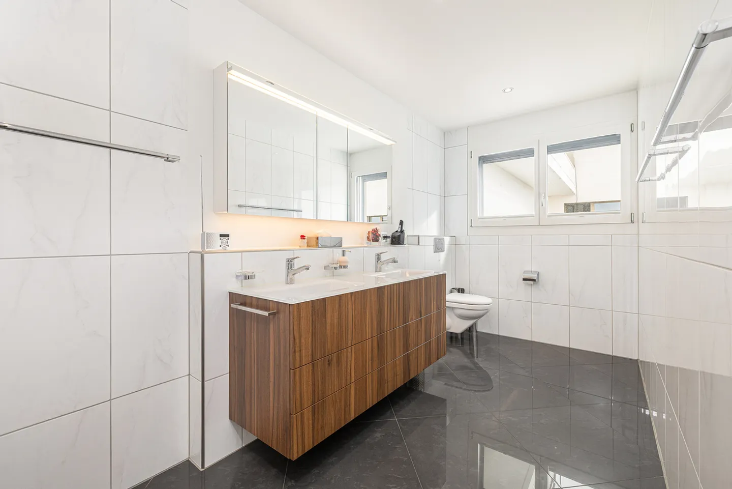 High-quality terrace apartment with wellness atmosphere - Photo 8 of 13