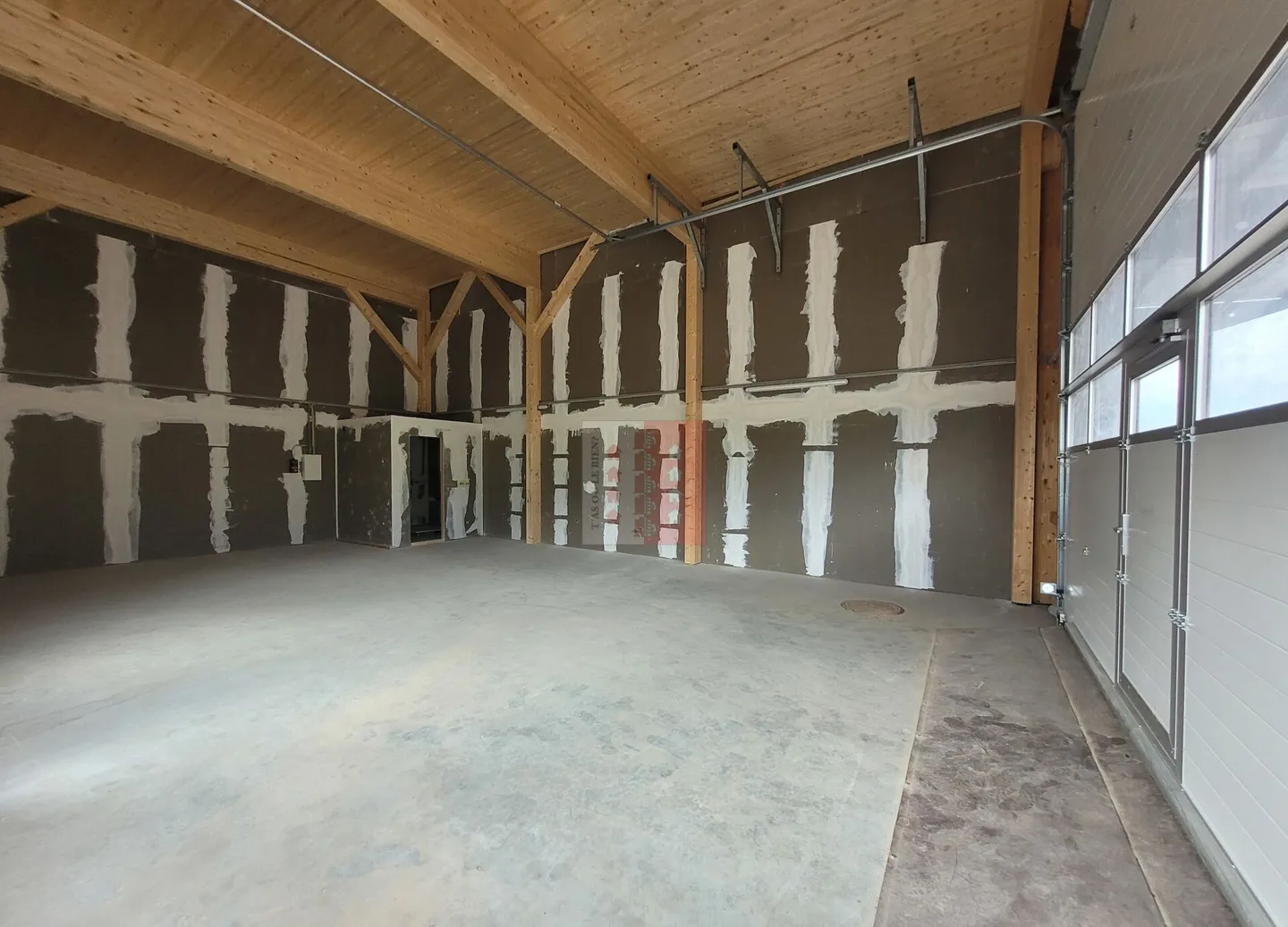 Lagerhalle zur Miete in Riddes - Foto 2 von 12