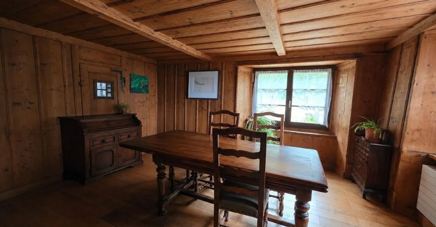 Charming renovated farmhouse with a magnificent large garden - Photo 6 of 13