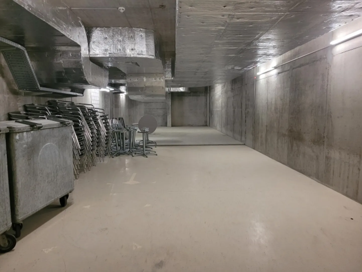 Spazi di stoccaggio in una posizione centrale - Foto 2 di 2