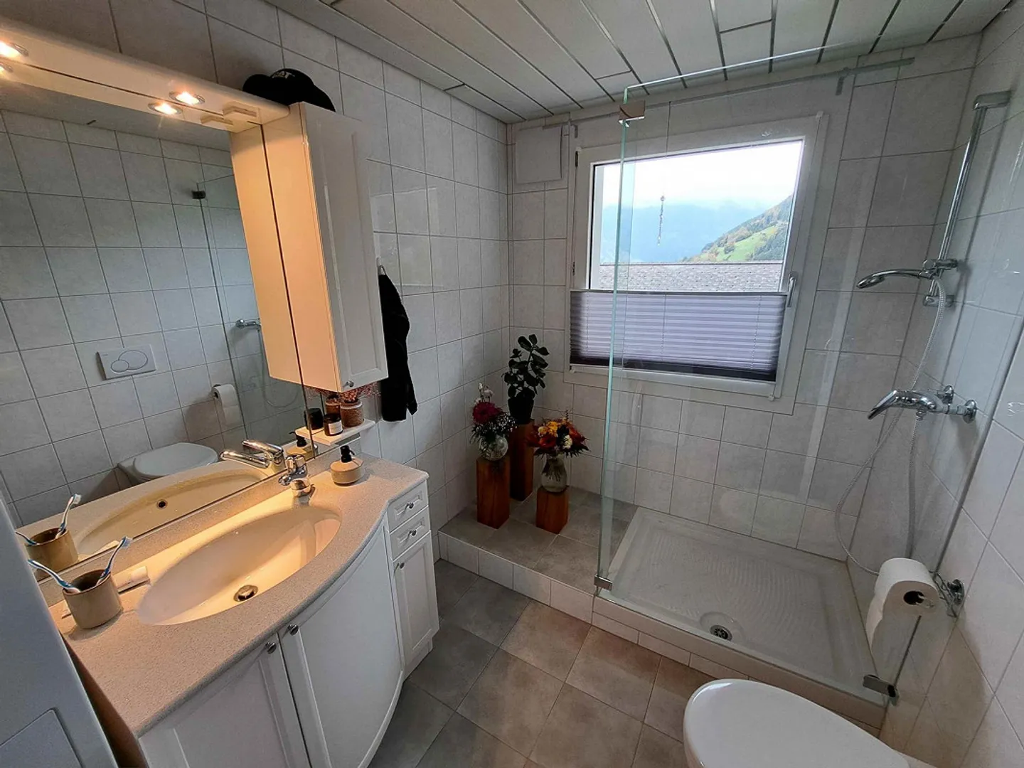 Casa bifamiliare in una posizione molto soleggiata - Foto 8 di 30