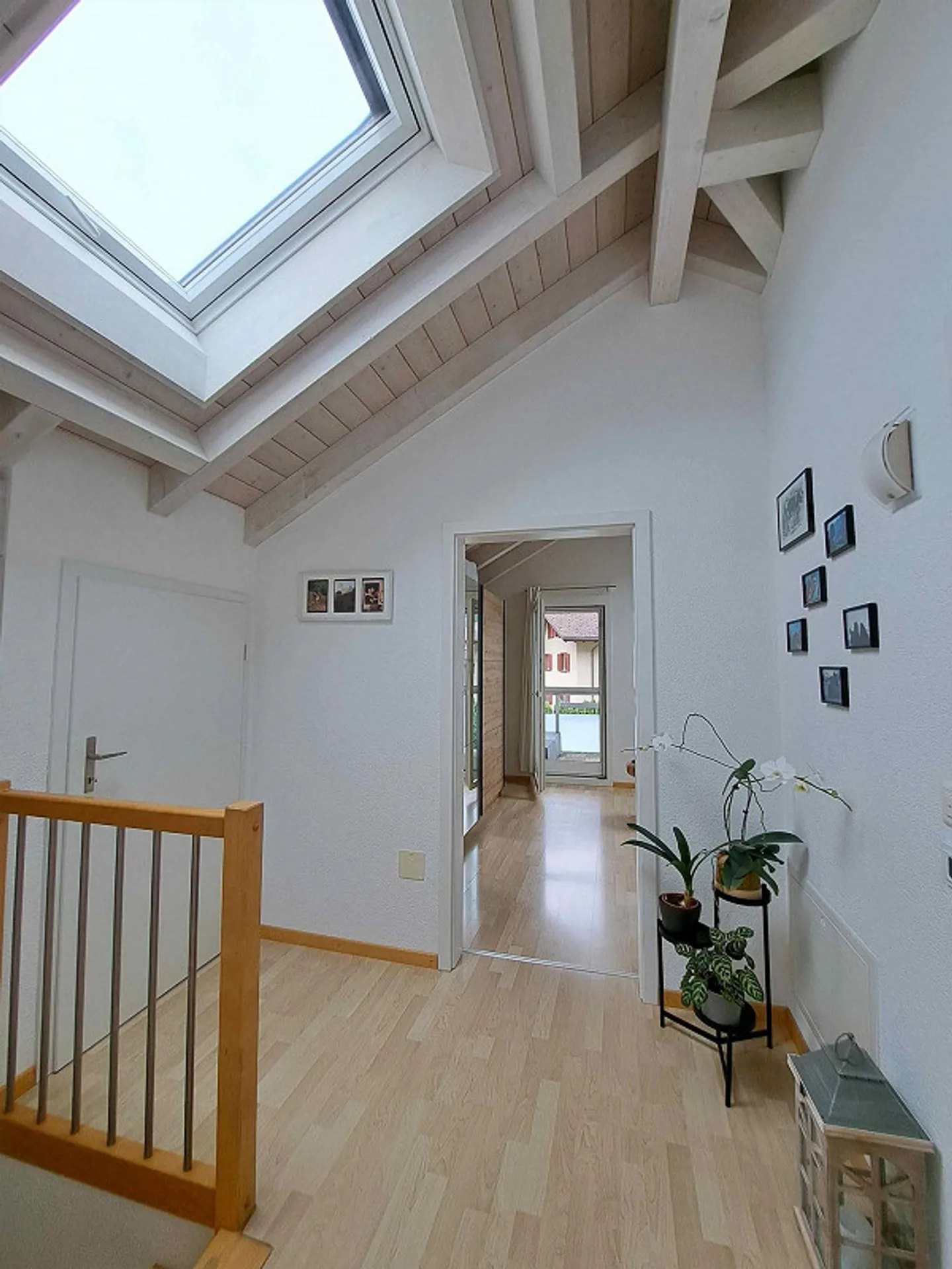 Casa bifamiliare in una posizione molto soleggiata - Foto 9 di 30