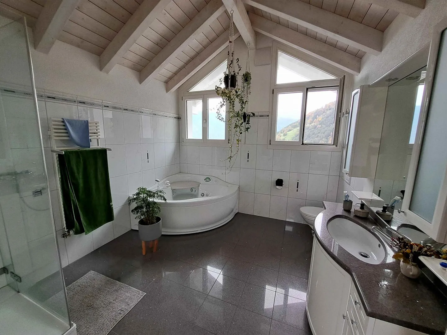 Casa bifamiliare in una posizione molto soleggiata - Foto 10 di 30