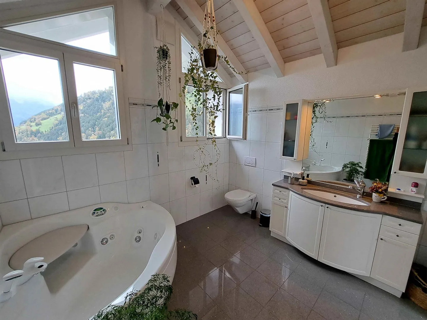 Casa bifamiliare in una posizione molto soleggiata - Foto 11 di 30