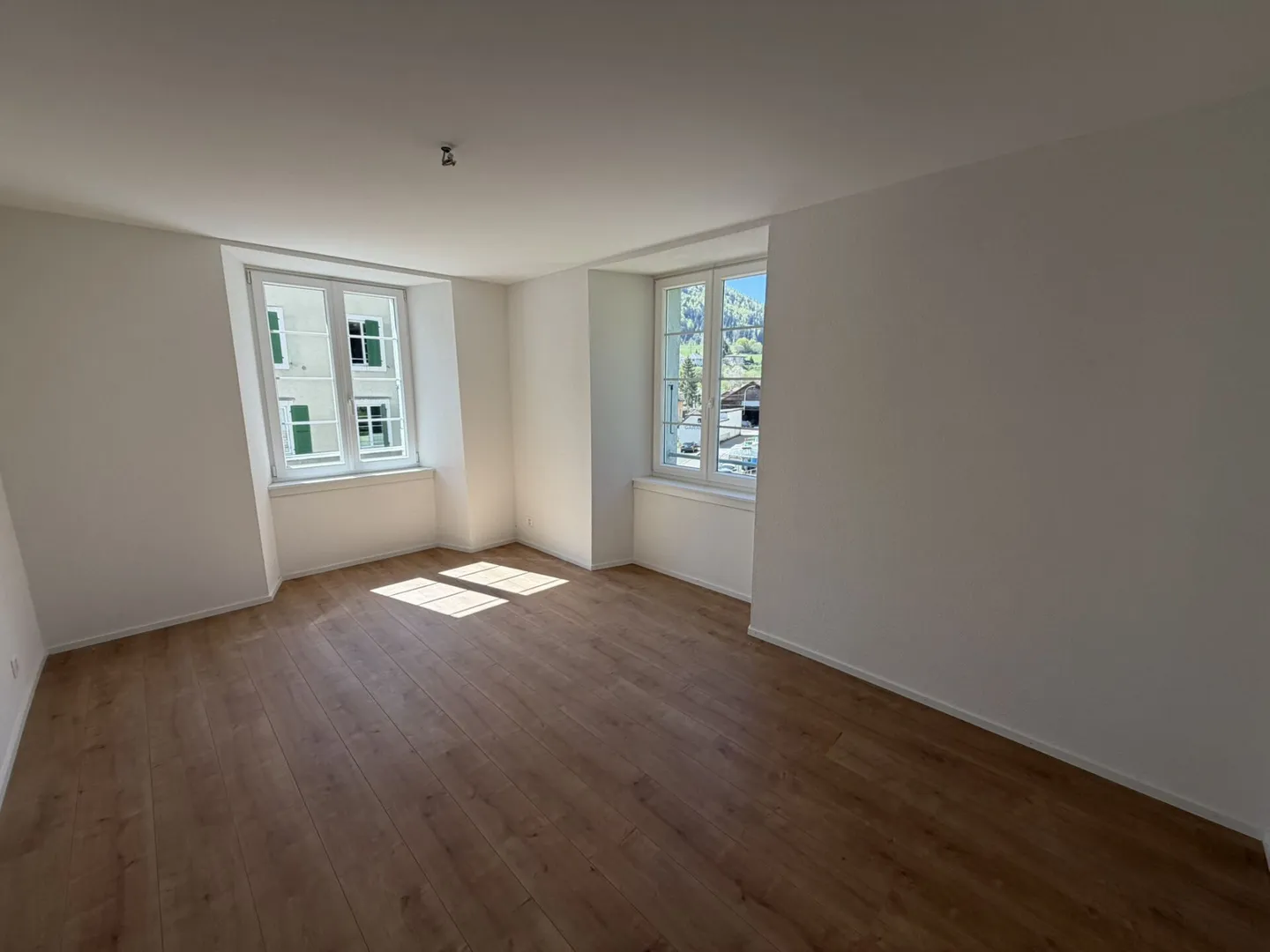 Sonvilier, magnifique appartement de 3 pièces, entièrement NEUF - Photo 3 sur 6