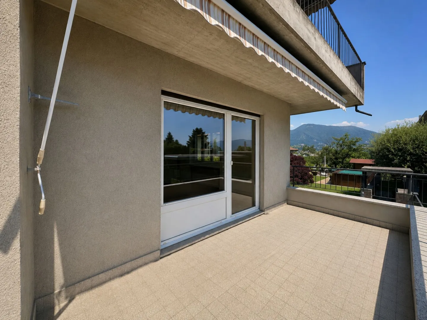 Duplex Incantevole con Accesso al Giardino - Foto 11 di 11