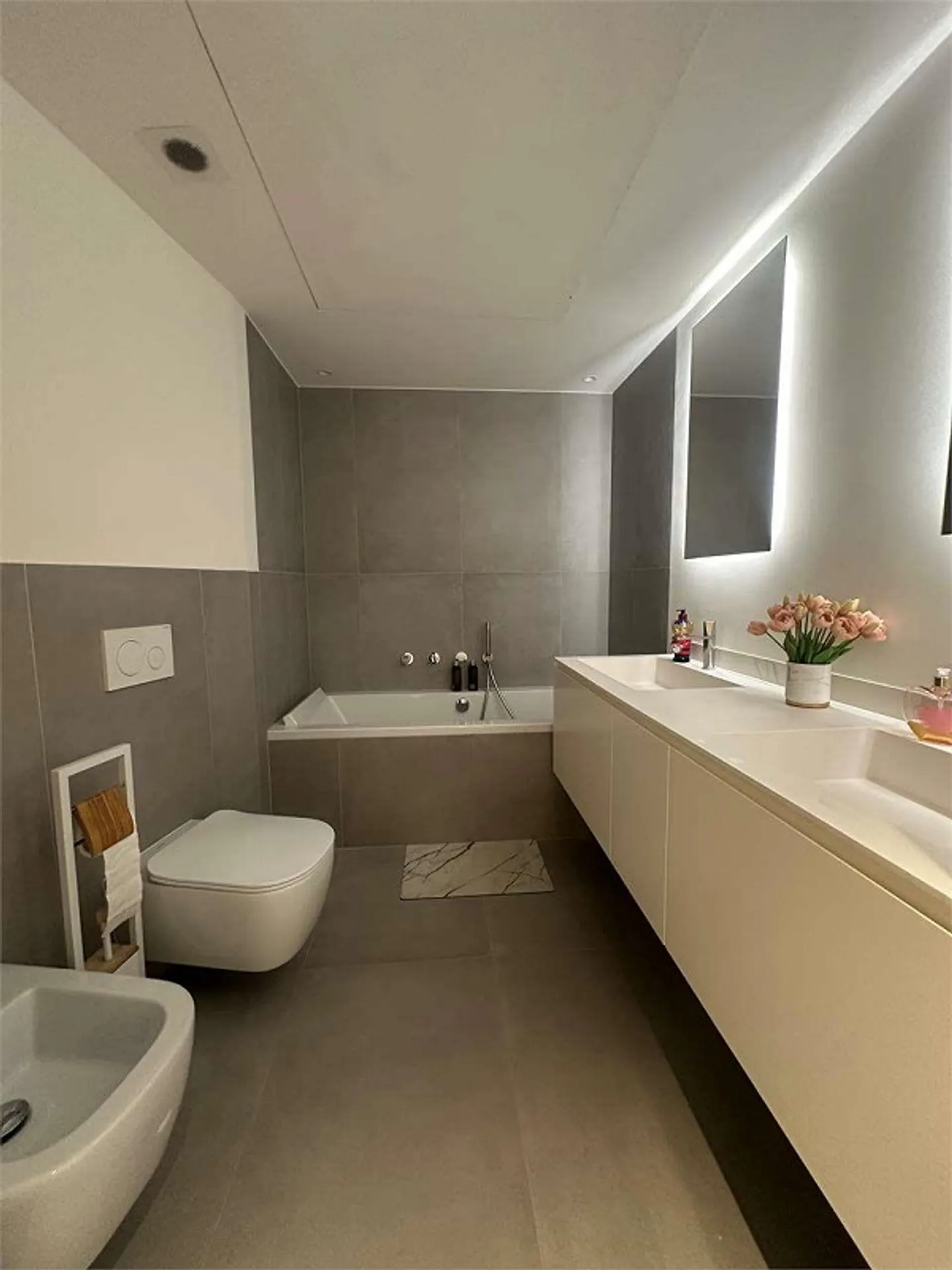 Duplex mit Seeblick, Garten und Schwimmbad - Foto 9 von 13