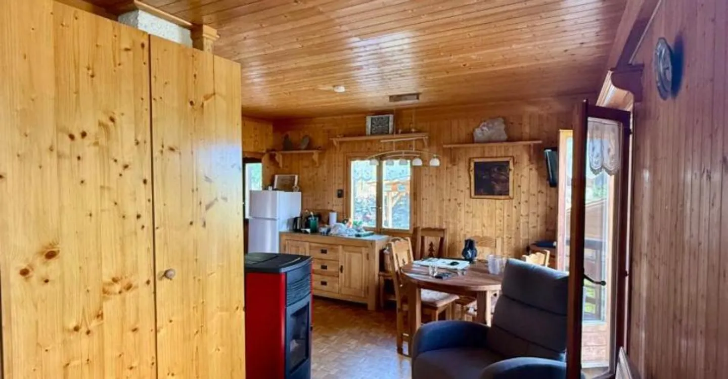 Charming Individual Chalet in the Heart of Nature - Photo 10 of 12