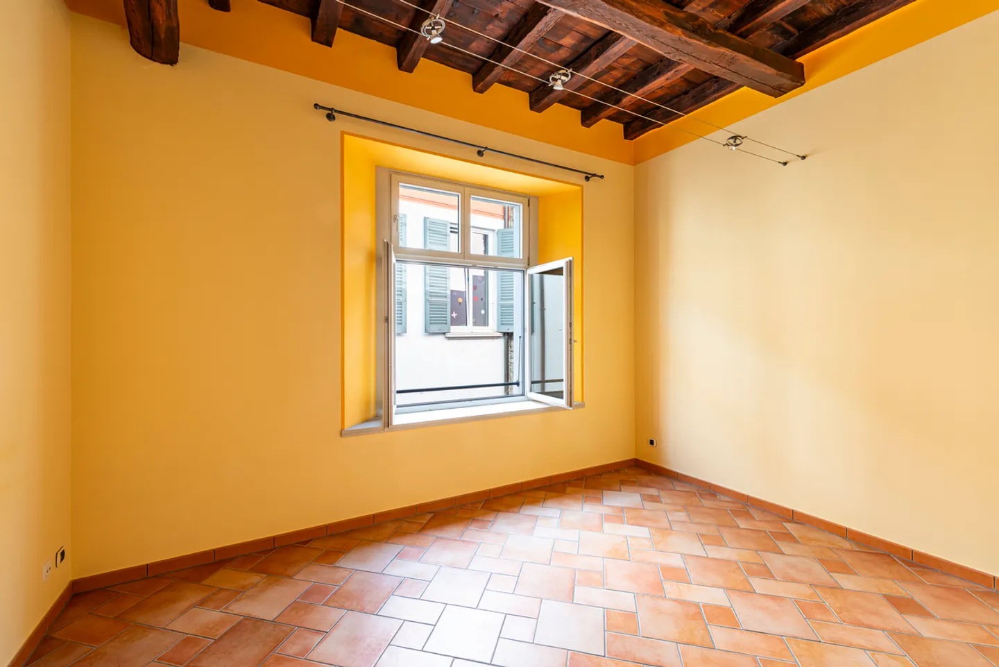 Komfortable Wohnung im historischen Kern - Foto 12 von 23
