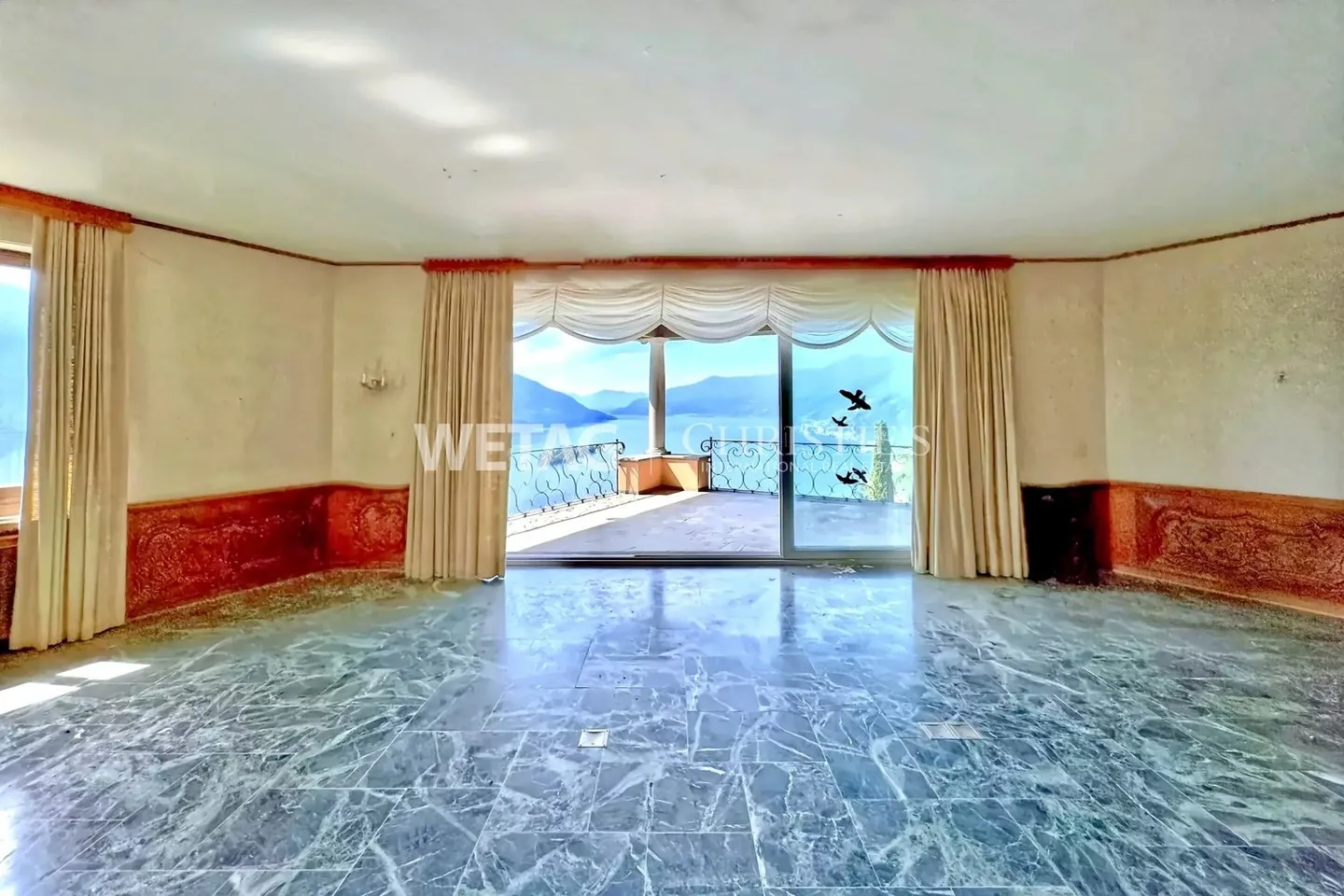 Villa méditerranéenne avec grand jardin, piscine extérieure et vue panoramique à vendre à Ronco sopra Ascona - Photo 8 sur 13