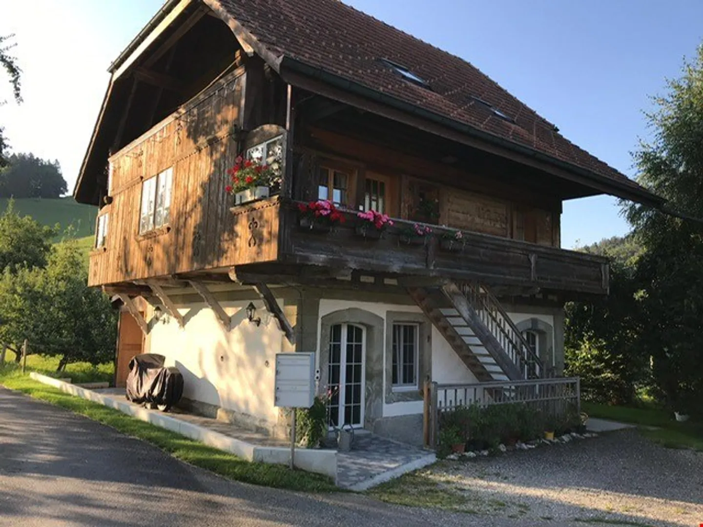 Charming 2-room apartment in a farmhouse - Photo 1 of 12