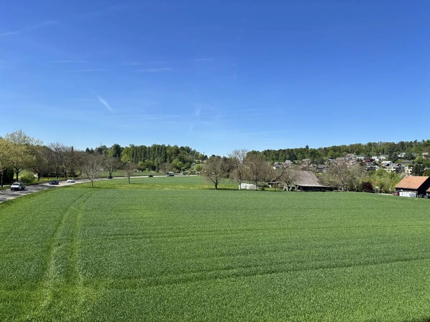 Geräumige Attika-Wohnung mit Balkon - Foto 2 von 9