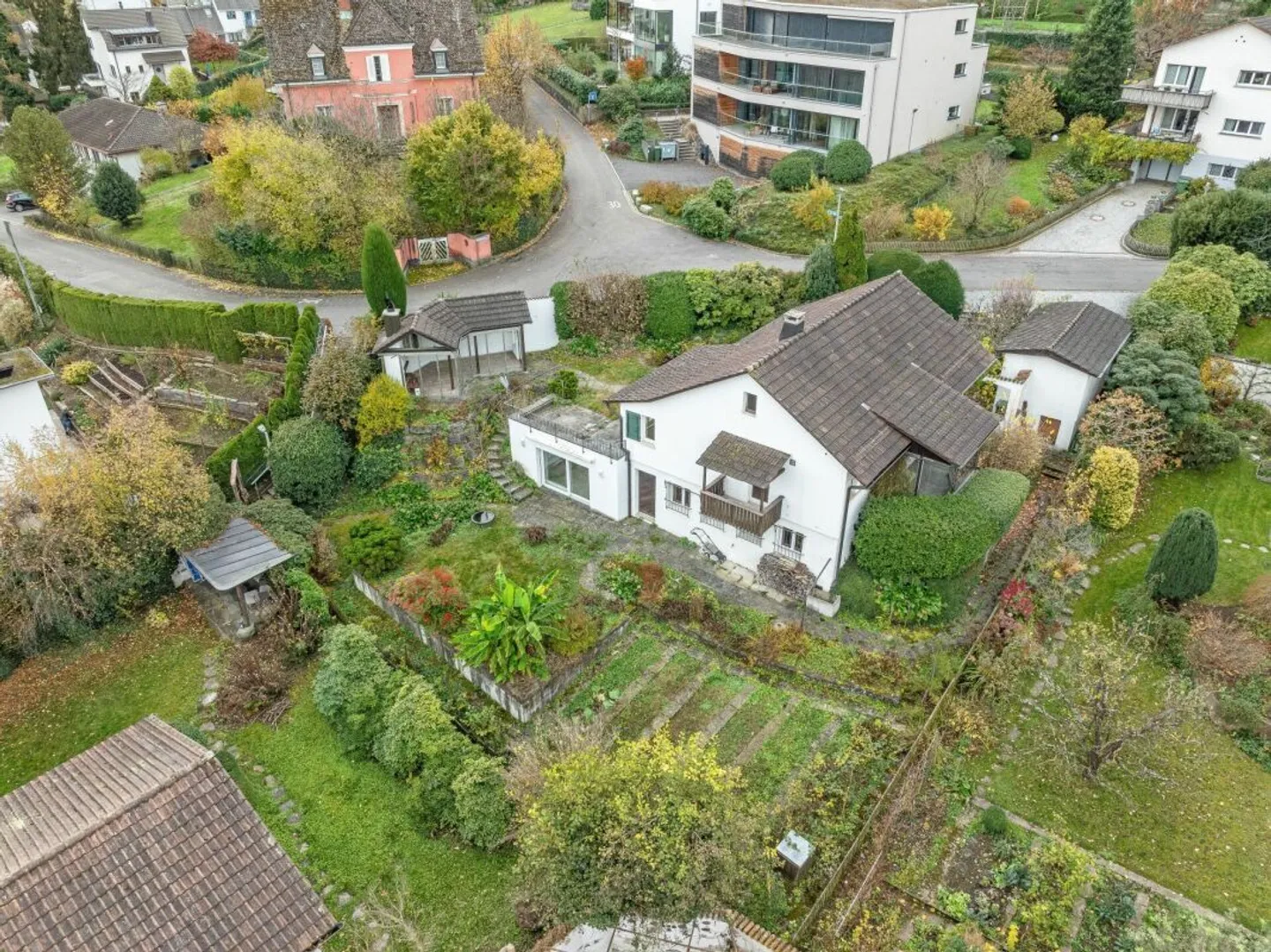 Casa indipendente con vista lago - Foto 1 di 8