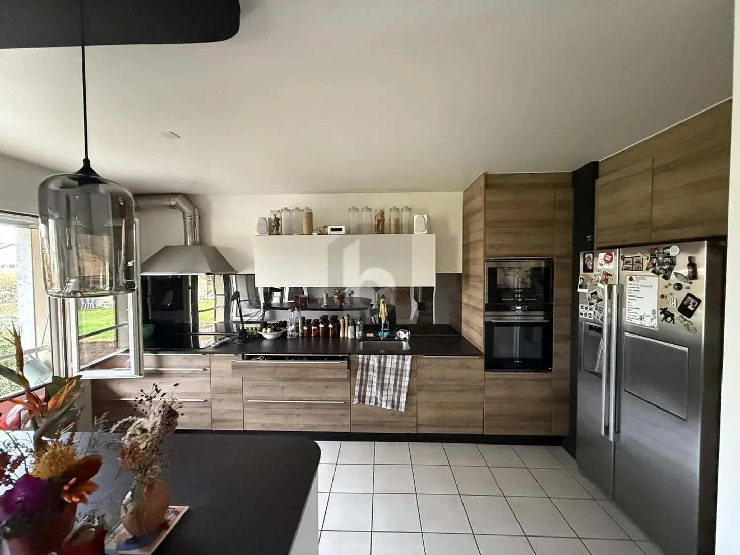 Charming House for the Whole Family - Photo 3 of 6