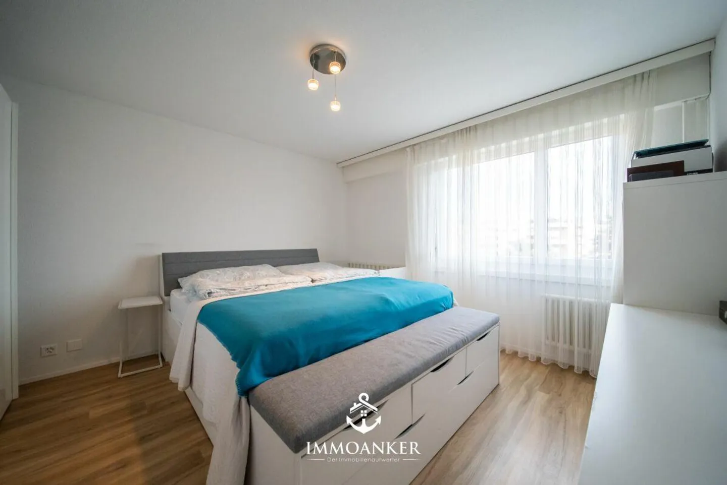 Four Rooms. One Lake. Countless Moments of Happiness - 4.0 Room Apartment in Greifensee - Photo 6 of 13