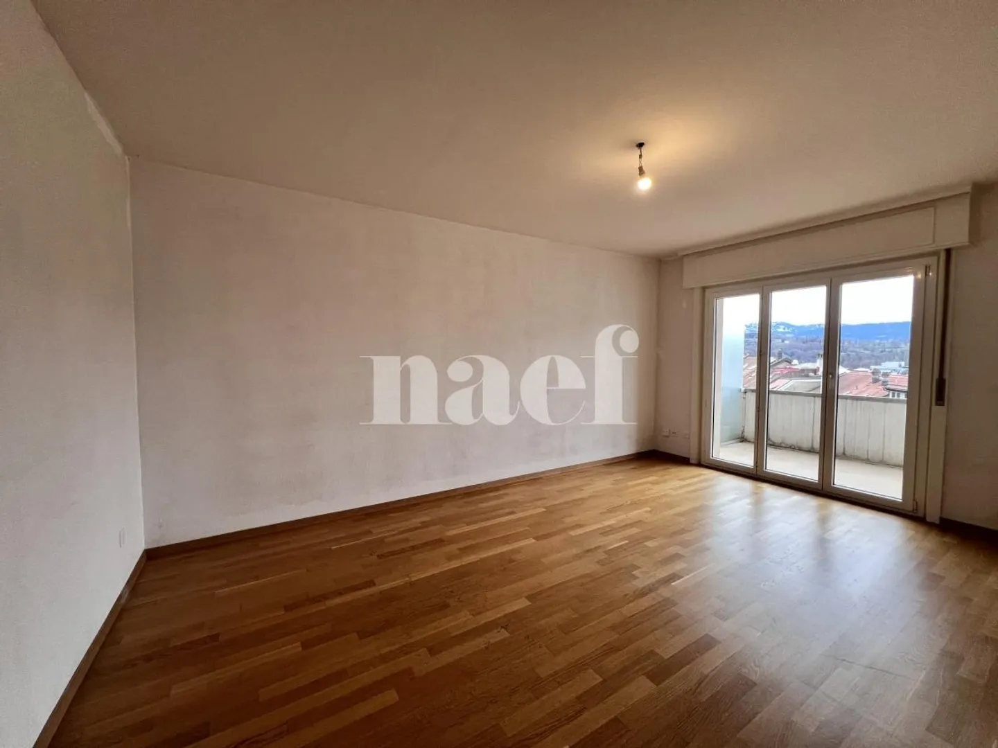 3,5-Zimmer-Wohnung im 5. Stock in Fribourg! - Foto 7 von 9