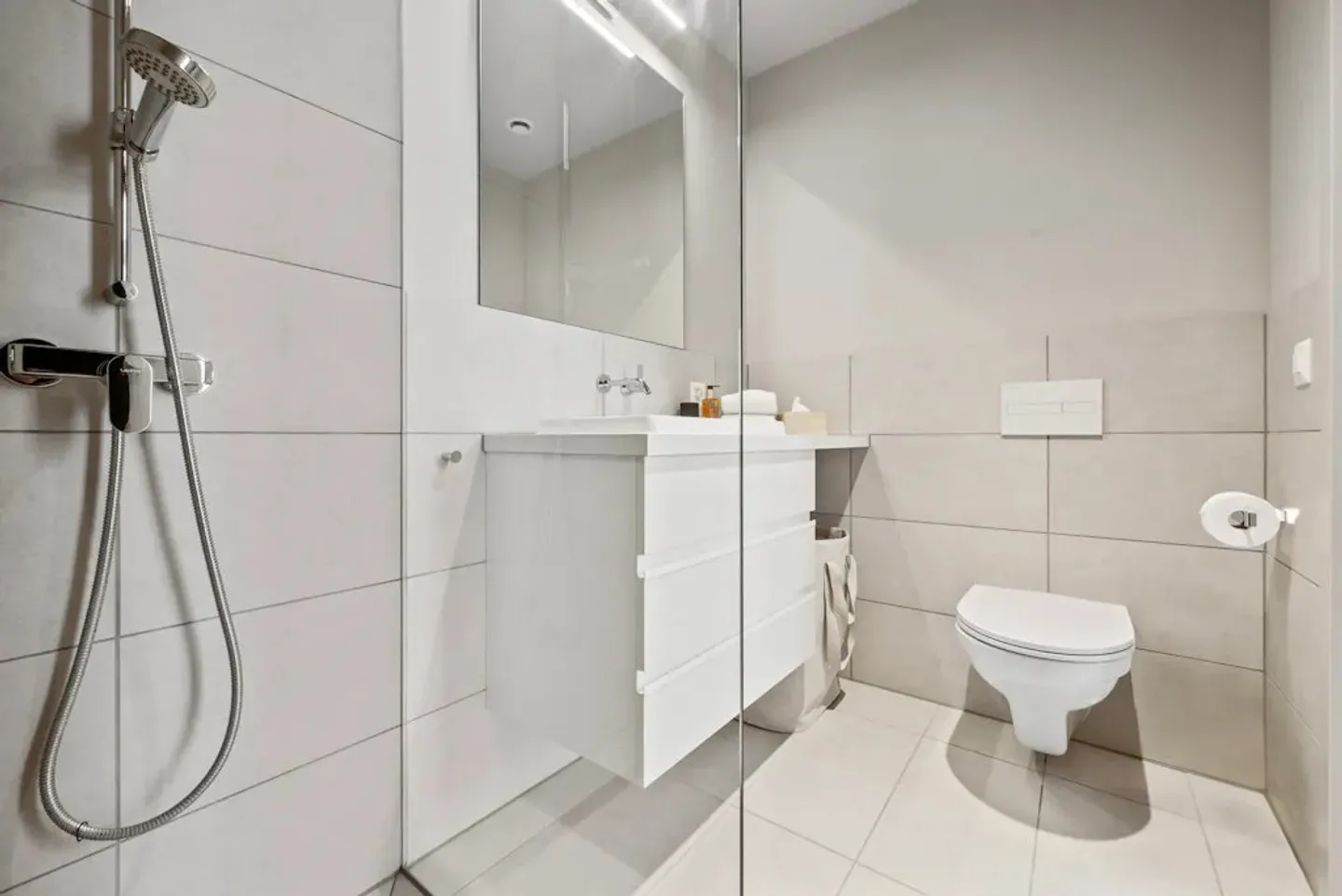 Appartamento in affitto - Foto 9 di 10