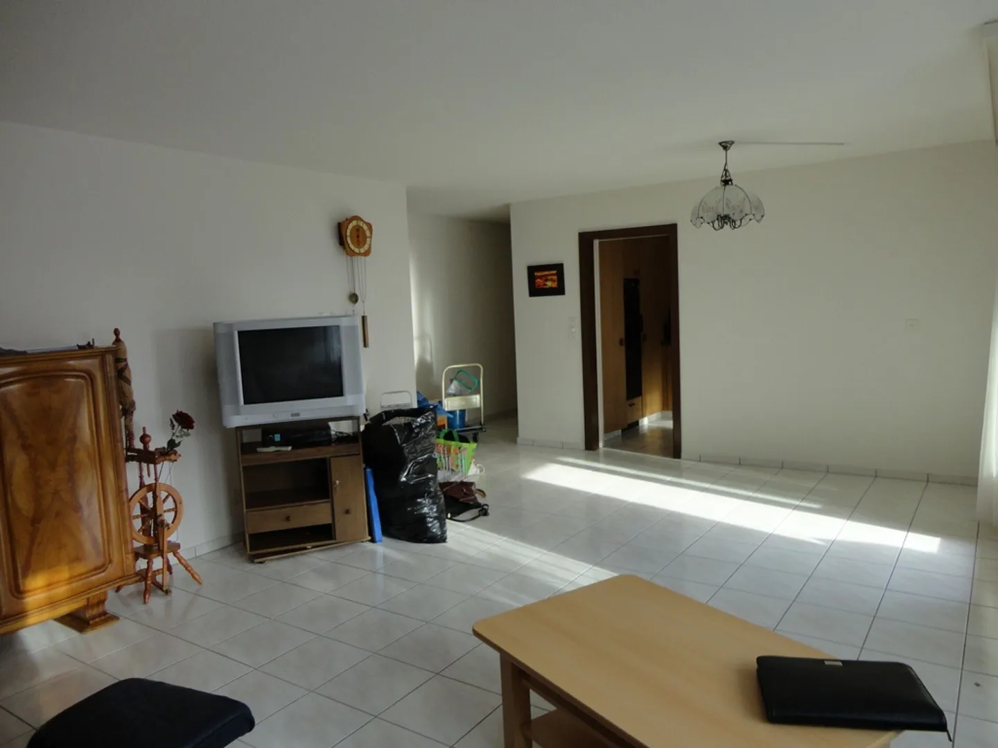 Affordable 4.5-room apartment in the heart of Schötz - Photo 1 of 9