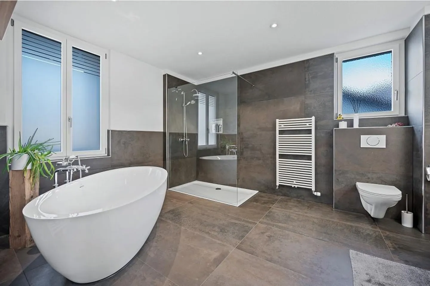 The Unique... Exceptionally Different! - Photo 12 of 13