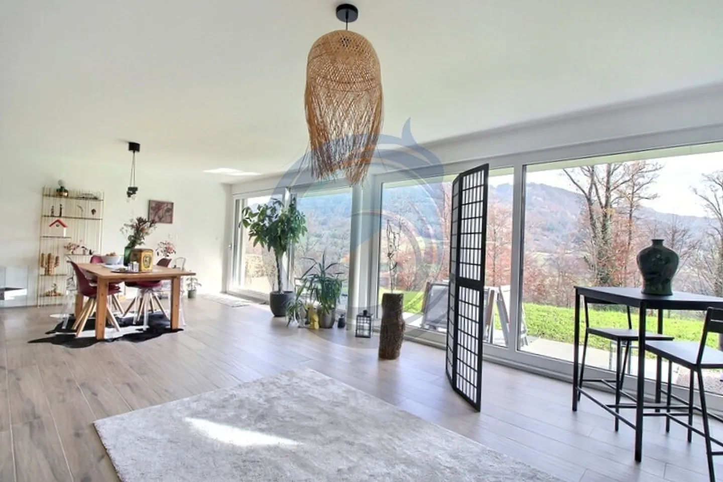 Spacious 4.5 Room Apartment on Garden Level - Photo 4 of 16