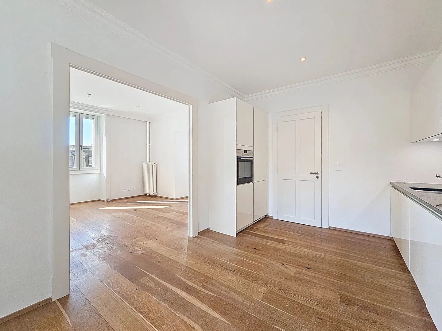 Charmant Appartement Rénové - Photo 5 sur 12