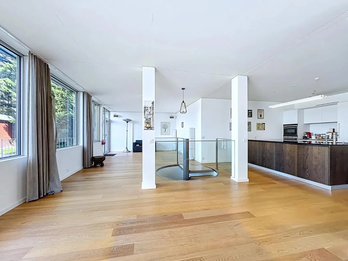 Modular Family Property with 3 Apartments - Photo 3 of 12